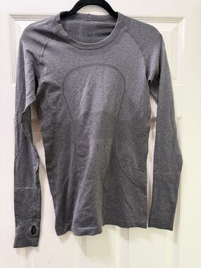 lululemon athletica Heather Gray Crew Neck Seamless Long Sleeve